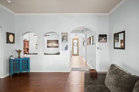 $650,000 | 201 North Rawhide Trail, Liberty Hill, TX 78642