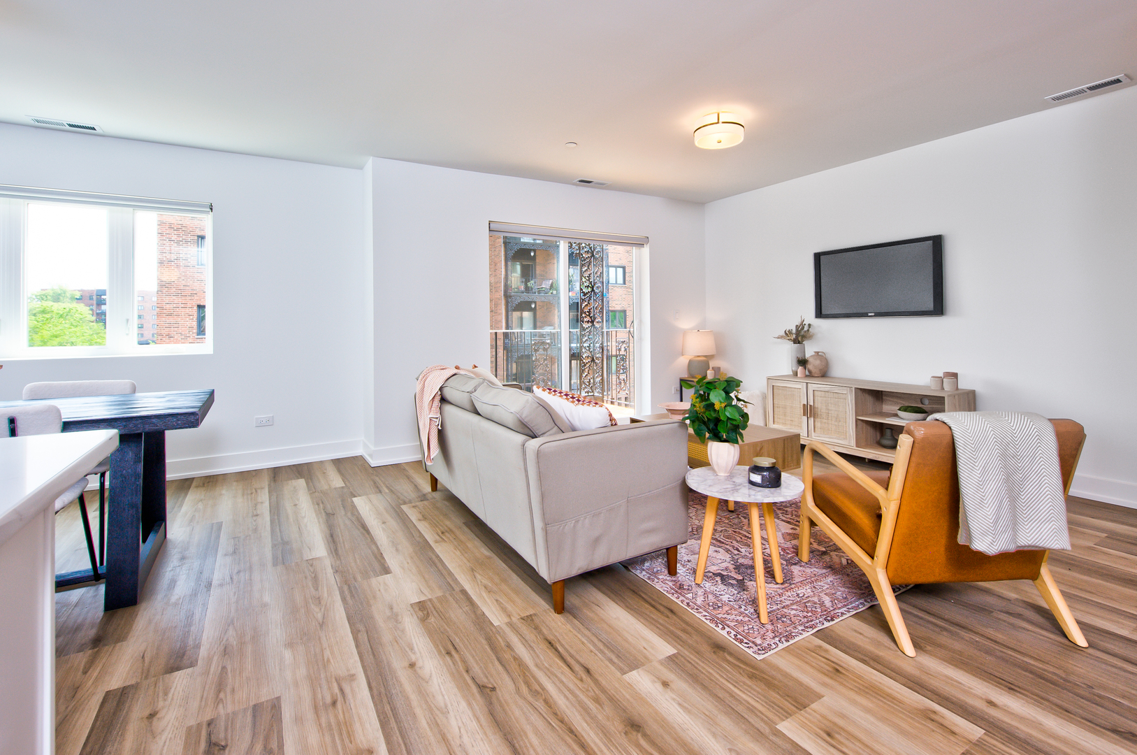 9396 Landings Lane, Unit 301 Des Plaines, IL 60016 - Photo 16 of 31