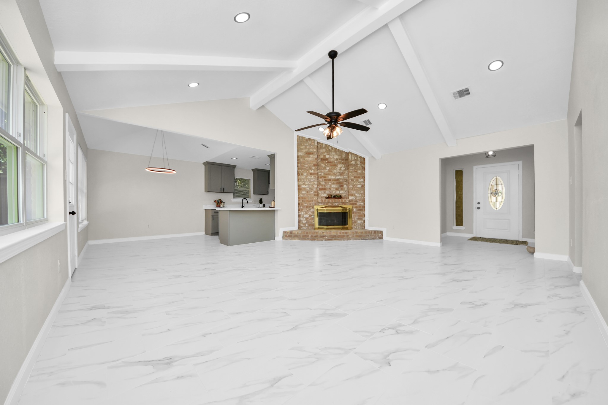 23007 Baneberry Drive Spring, TX 77373 - Photo 7 of 38