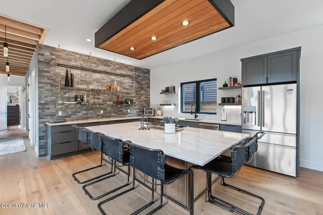 $2,395,000 | 301 South 17th Street, Coeur D'Alene, ID 83814