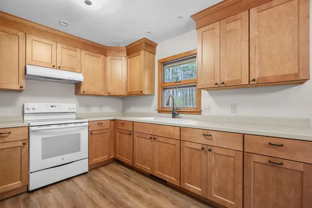 $299,900 | 411 Polen Road, Manistee, MI 49660