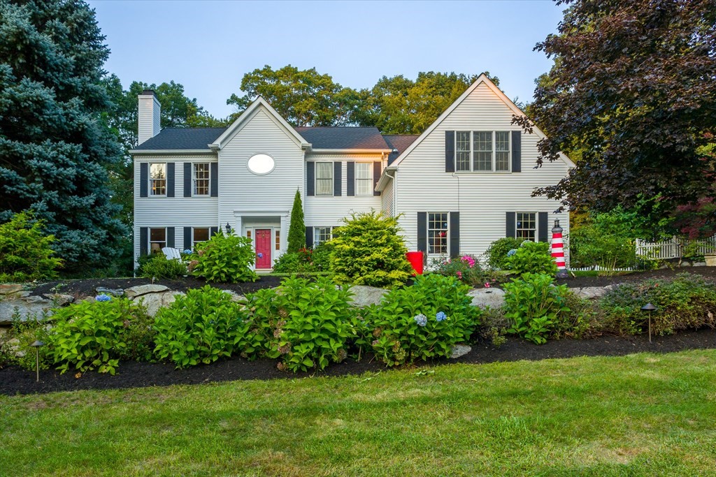 11 Carter Road Shrewsbury, MA 01545 - Photo 1 of 42 Gallery Image 1