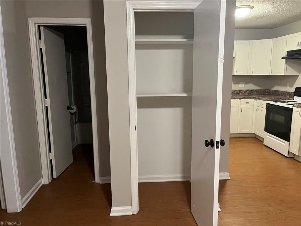 1303 East Green Drive High Point, NC 27260 - Photo 6 of 12