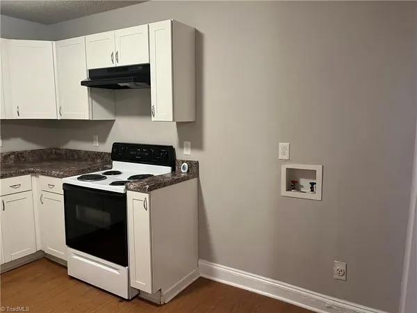 $995 | 1303 East Green Drive, High Point, NC 27260