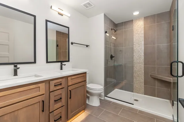 $359,900 | 67 Holland Park, Clarksville, TN 37043