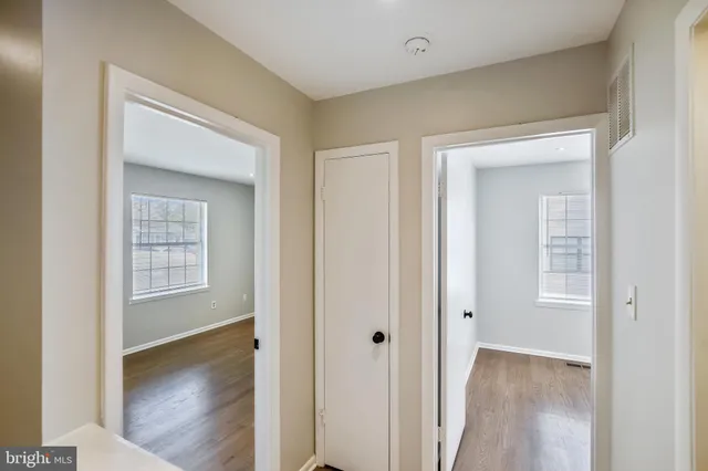 $2,950 | 1820 North Barton Street, Arlington, VA 22201