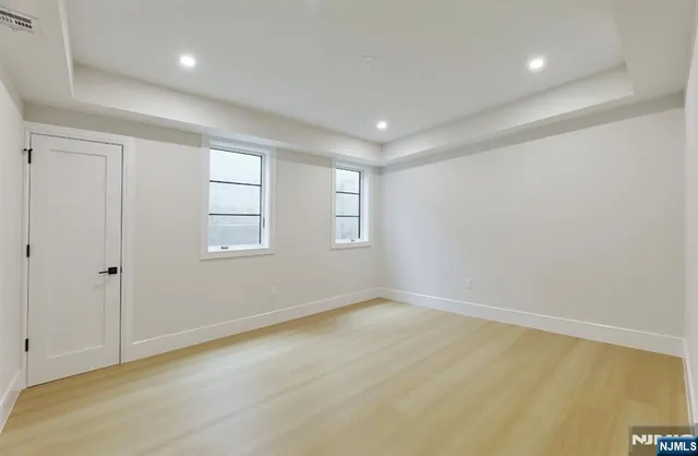 $2,899,999 | 308 Spring Lane, Haworth, NJ 07641