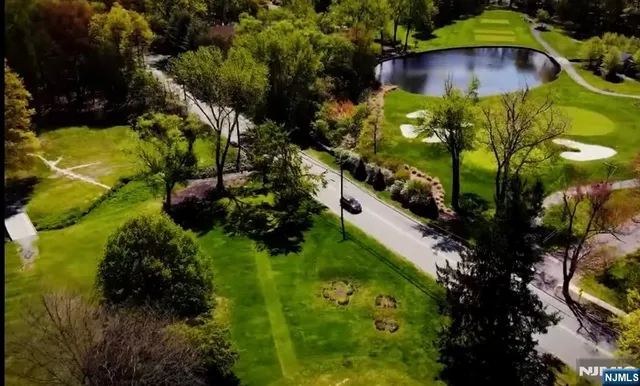 $2,899,999 | 308 Spring Lane, Haworth, NJ 07641