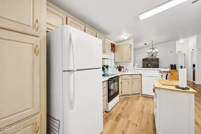 $165,000 | 3901 East Pinnacle Peak Road, Unit 105, Phoenix, AZ 85050