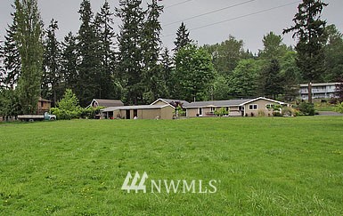 16611 Southeast May Valley Road Renton, WA 98059 - Photo 13 of 15