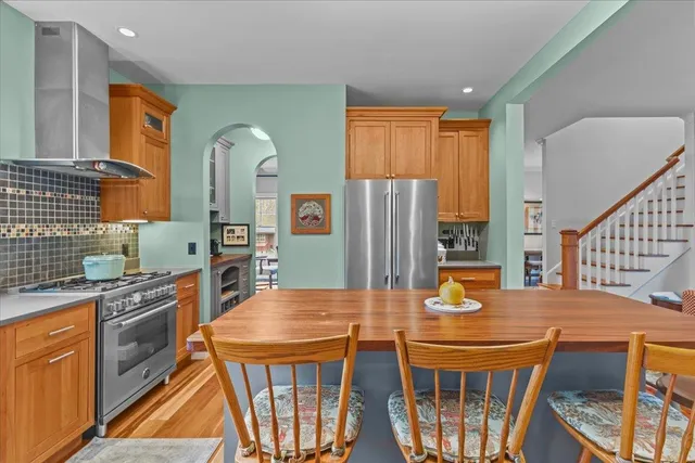 $1,120,000 | 205 Old Stage Road, Essex, VT 05452