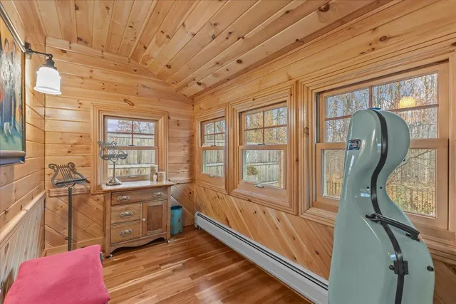 $1,120,000 | 205 Old Stage Road, Essex, VT 05452