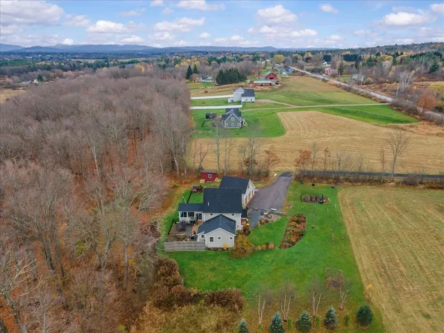 $1,120,000 | 205 Old Stage Road, Essex, VT 05452