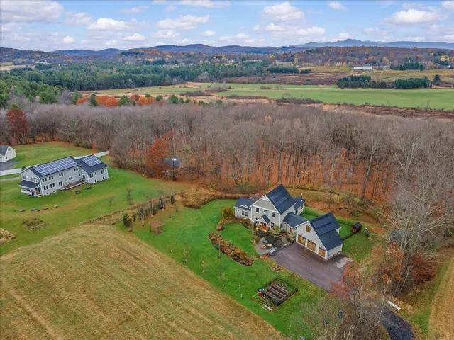 $1,120,000 | 205 Old Stage Road, Essex, VT 05452