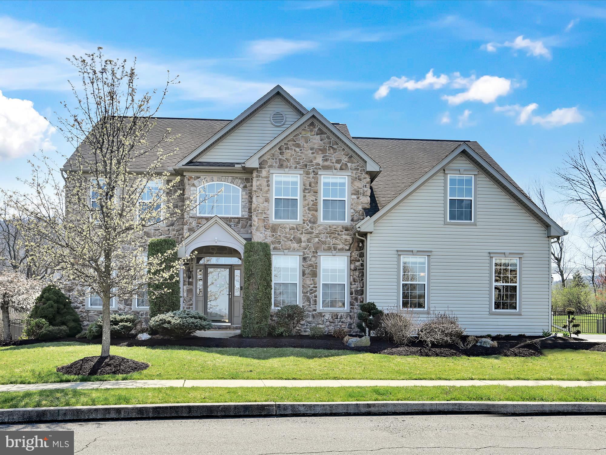 58 Harry Avenue Reading, PA 19607 - Photo 1 of 45