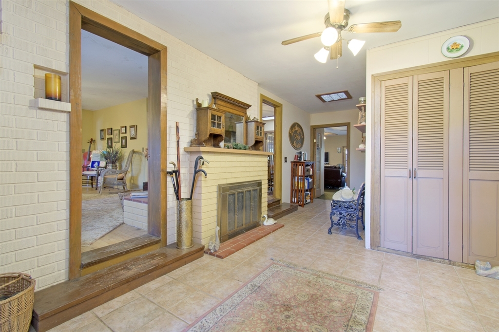 14526 Garden Road Poway, CA 92064 - Photo 4 of 25