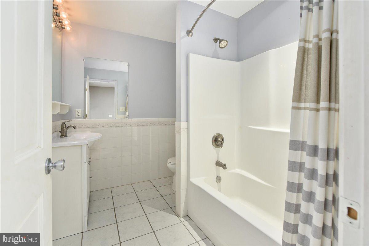 9805 Mason Road Berlin, MD 21811 - Photo 22 of 31 Primary Private Bath 2