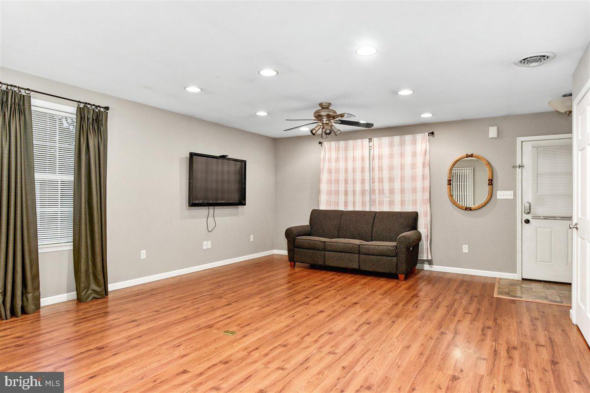 9805 Mason Road Berlin, MD 21811 - Photo 8 of 31 Gallery Image 8