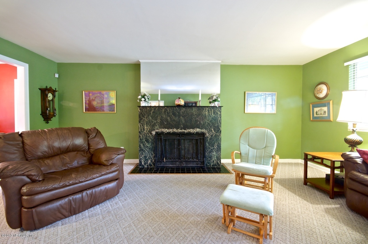 1768 Mayview Road Jacksonville, FL 32210 - Photo 7 of 23 Living Room (2)