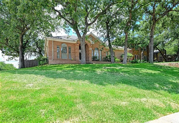$2,999 | 7501 Acts Court, North Richland Hills, TX 76182