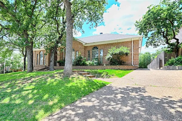 $2,999 | 7501 Acts Court, North Richland Hills, TX 76182
