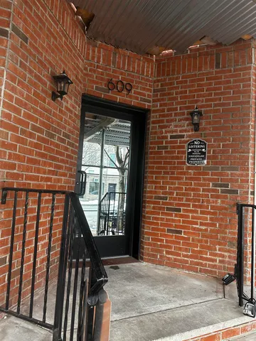 $2,000 | 609 New York Avenue, Unit 2R, Union City, NJ 07087