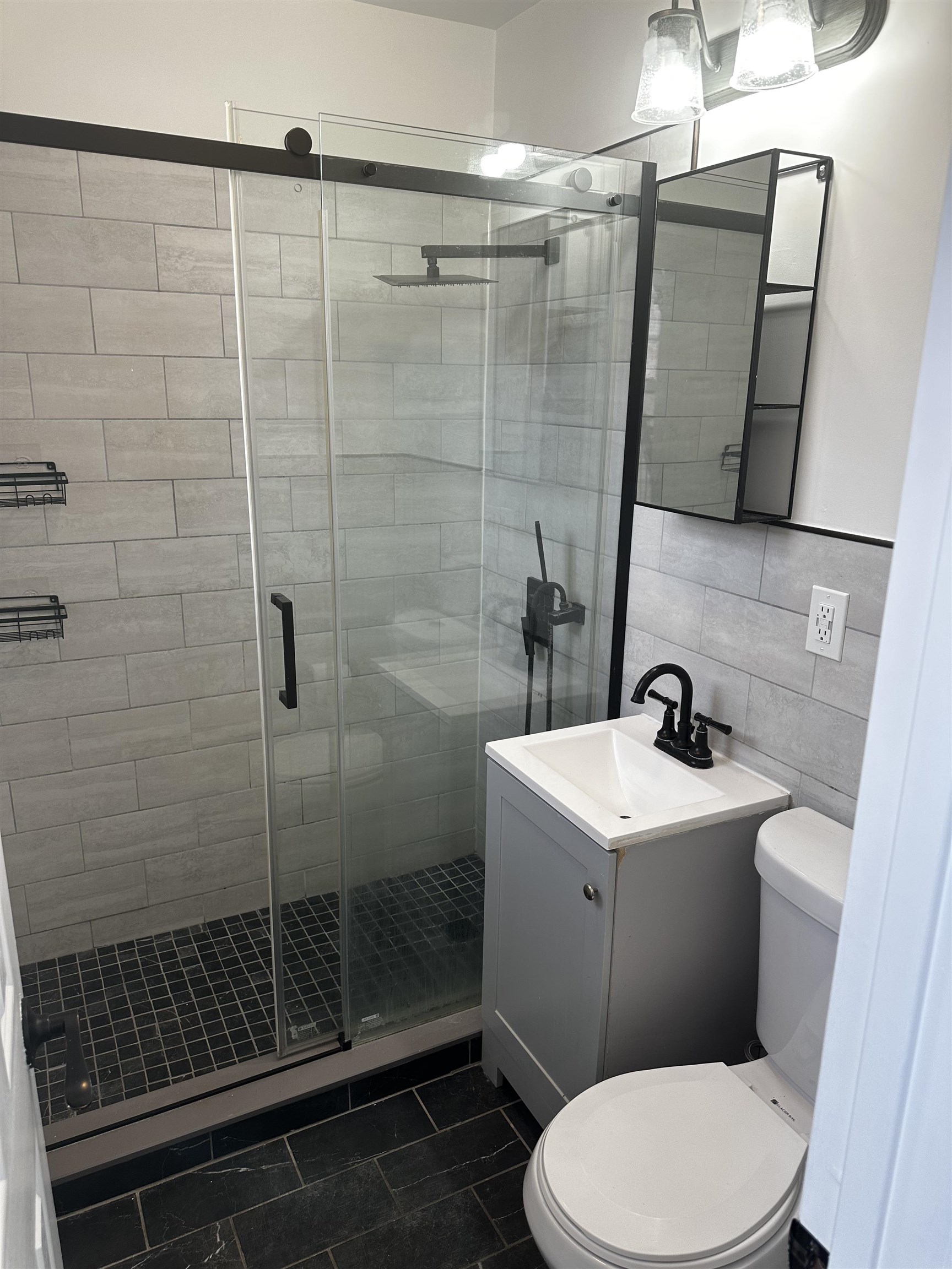 609 New York Avenue, Unit 2R Union City, NJ 07087 - Photo 4 of 10