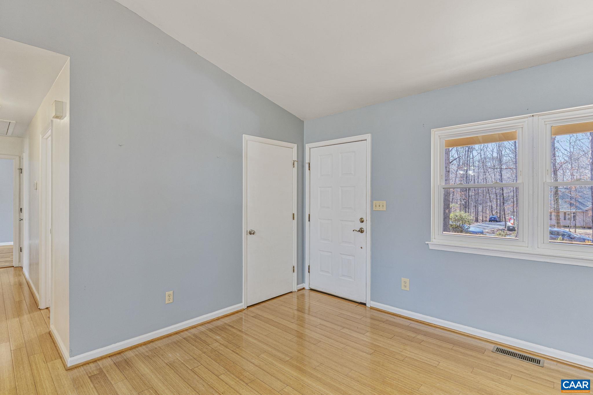49 Wildwood Drive Palmyra, VA 22963 - Photo 8 of 26 Gallery Image 8