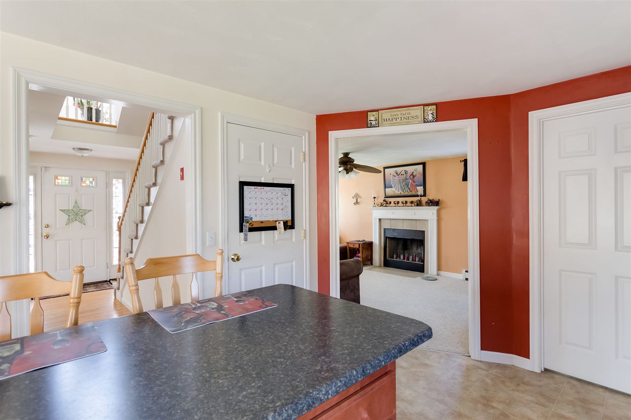 18 Scruton Pond Road Barrington, NH 03825 - Photo 5 of 30