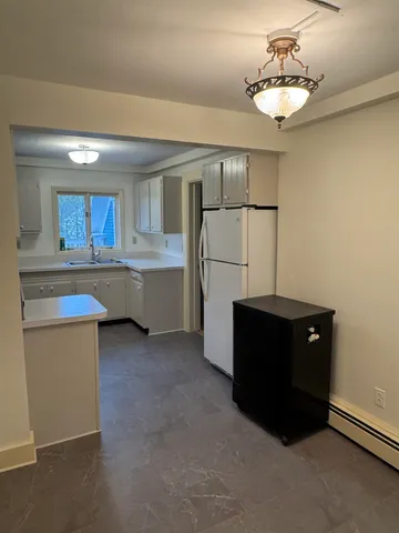 $2,500 | 45 Court Street, Unit A, Middlebury, VT 05753