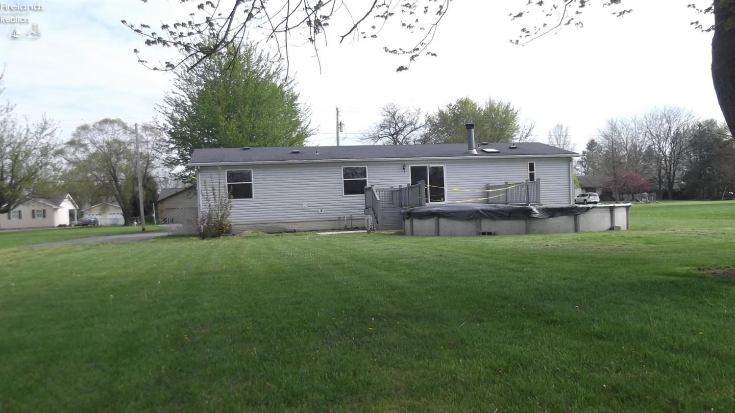5601 McCartney Road Sandusky, OH 44870 - Photo 2 of 10 Gallery Image 2