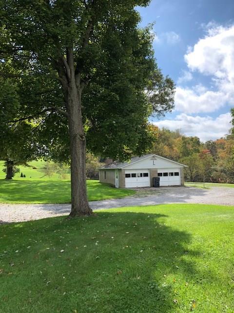 213 Reiber Road Renfrew, PA 16053 - Photo 4 of 24