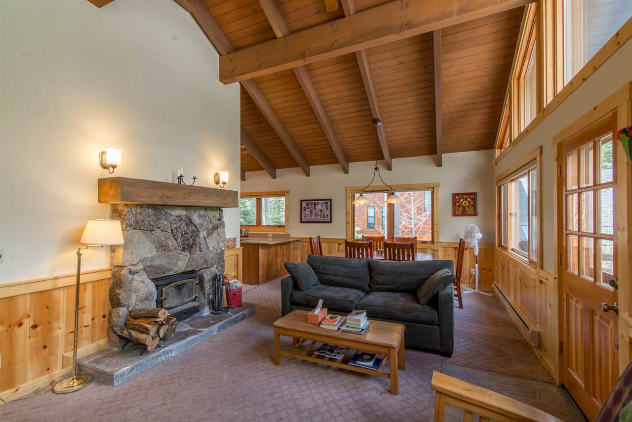10237 Washoe Road Truckee, CA 96161 - Photo 4 of 14 Gallery Image 4