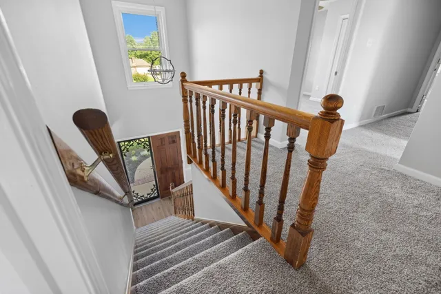 a view of entryway with a window