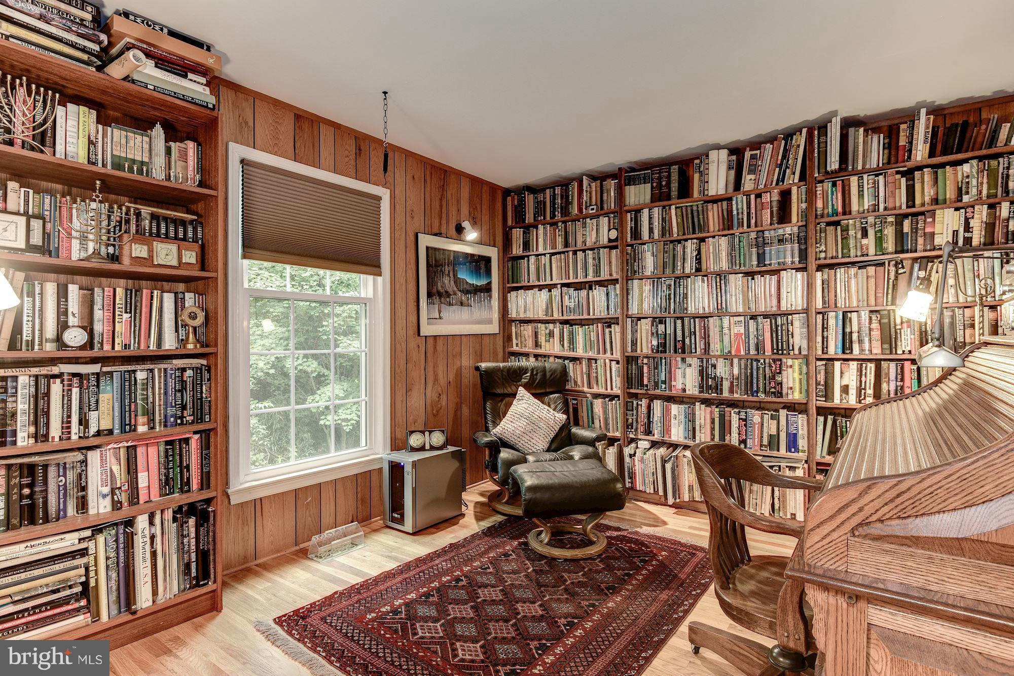 11804 Hunting Ridge Court Potomac, MD 20854 - Photo 6 of 30 Handsome Library / Office