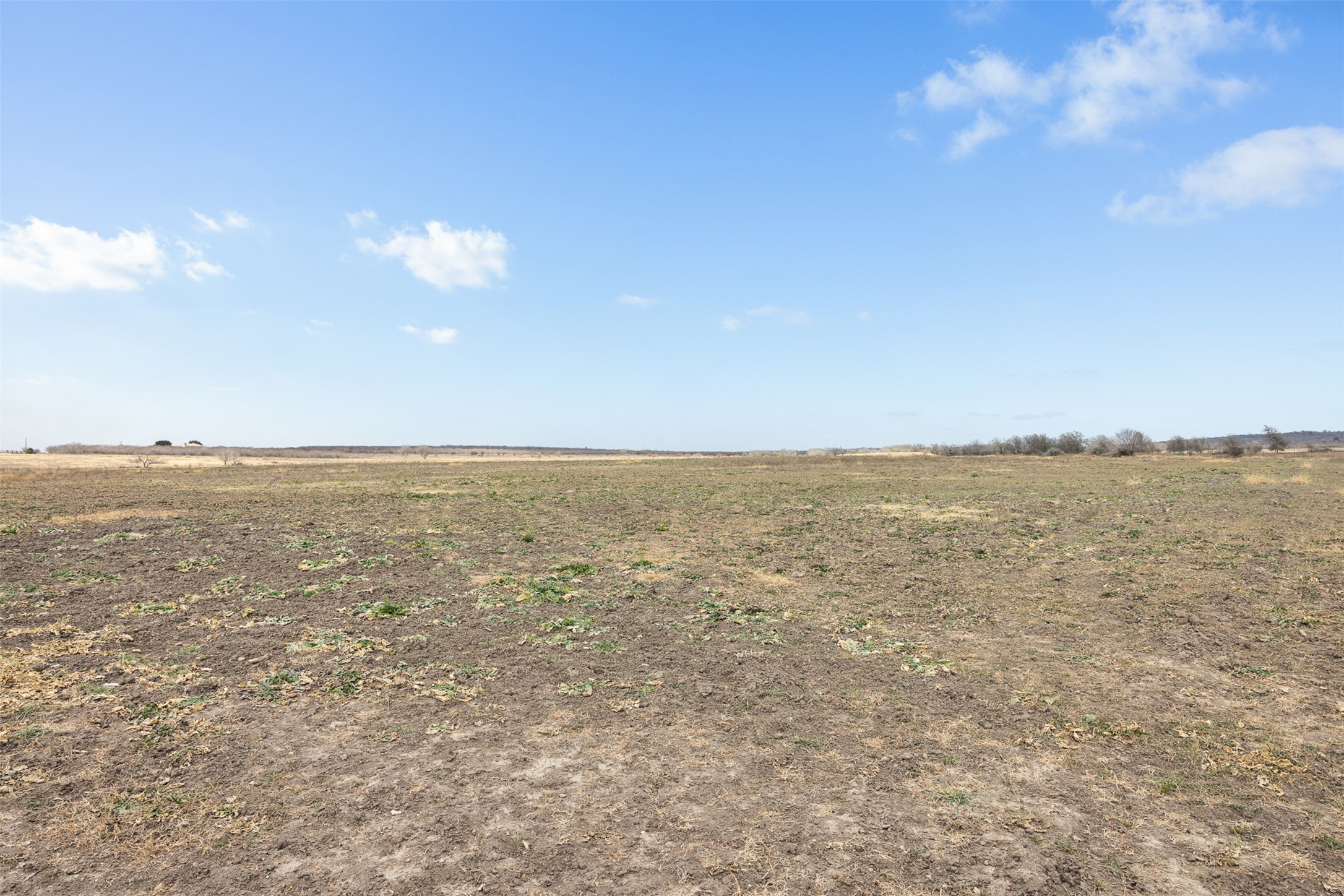2884 Political Road Lockhart, TX 78644 - Photo 18 of 38 a view of an ocean