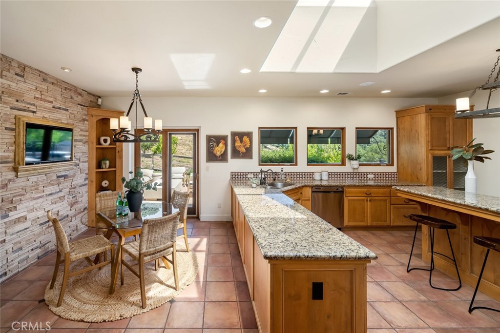 1640 Corbett Canyon Road Arroyo Grande, CA 93420 - Photo 14 of 75