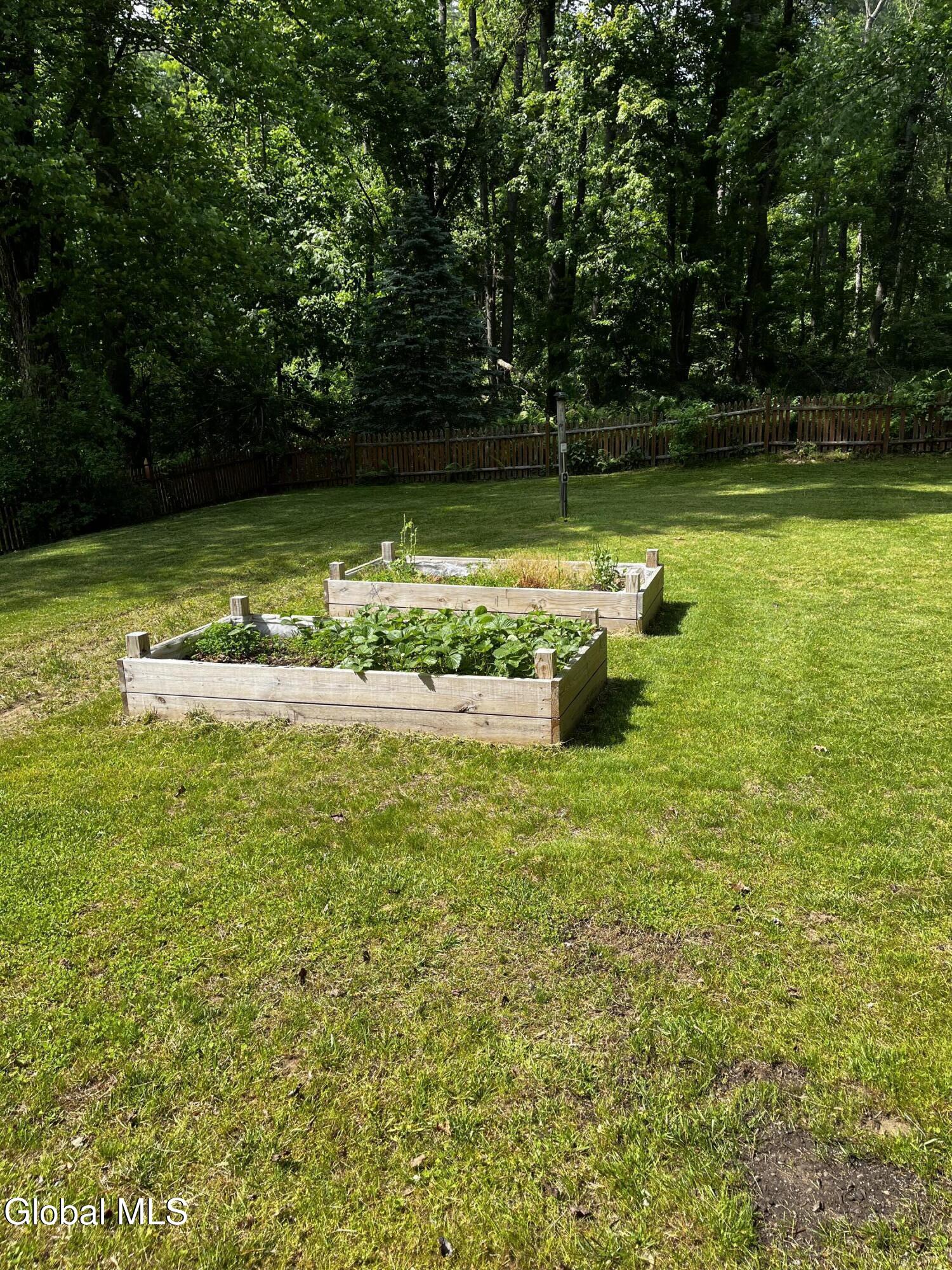 3287 East Old State Road Guilderland, NY 12303 - Photo 16 of 89 IMG_3567