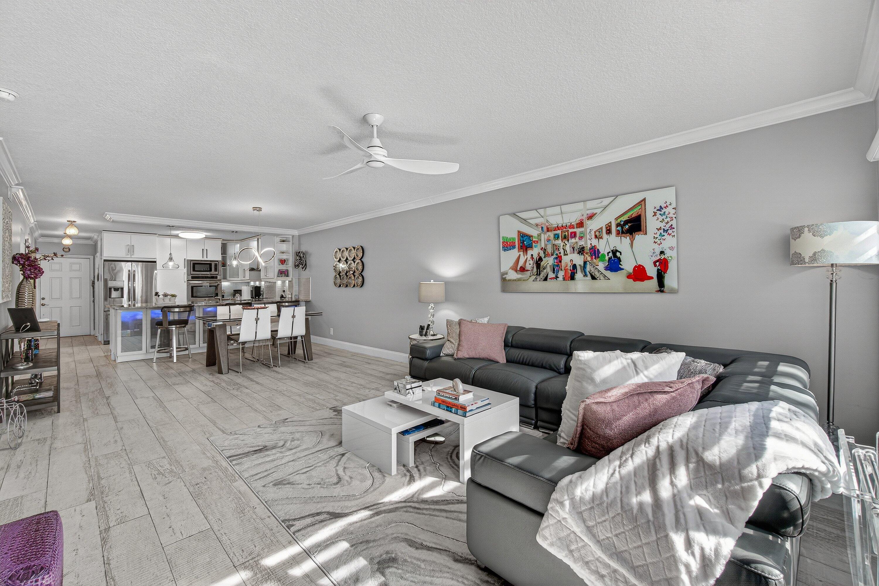 9200 Fairbanks Lane, Unit 1 Boca Raton, FL 33496 - Photo 14 of 32 016-9200FairbanksLane-1-BocaRaton-FL-334