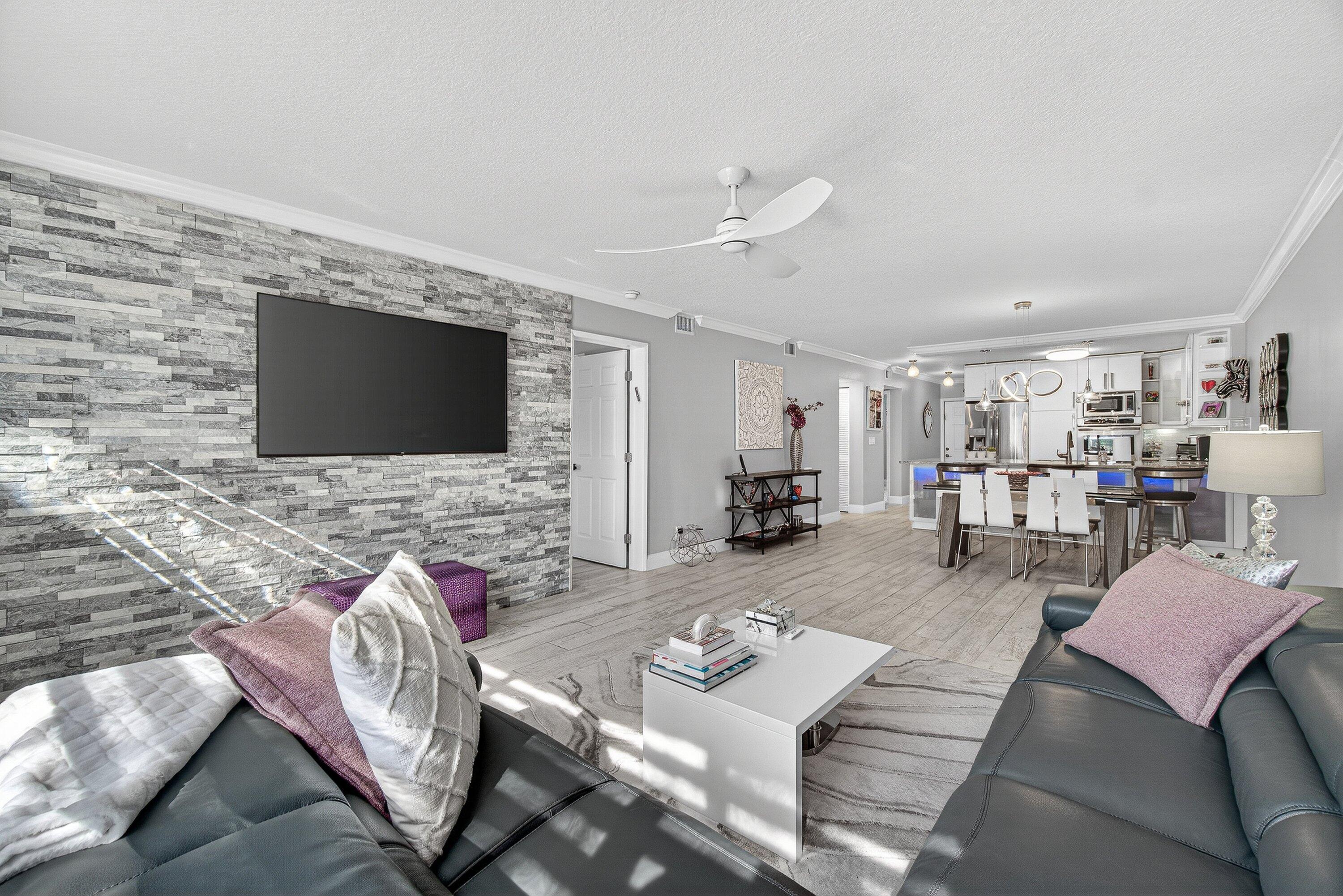 9200 Fairbanks Lane, Unit 1 Boca Raton, FL 33496 - Photo 15 of 32 017-9200FairbanksLane-1-BocaRaton-FL-334