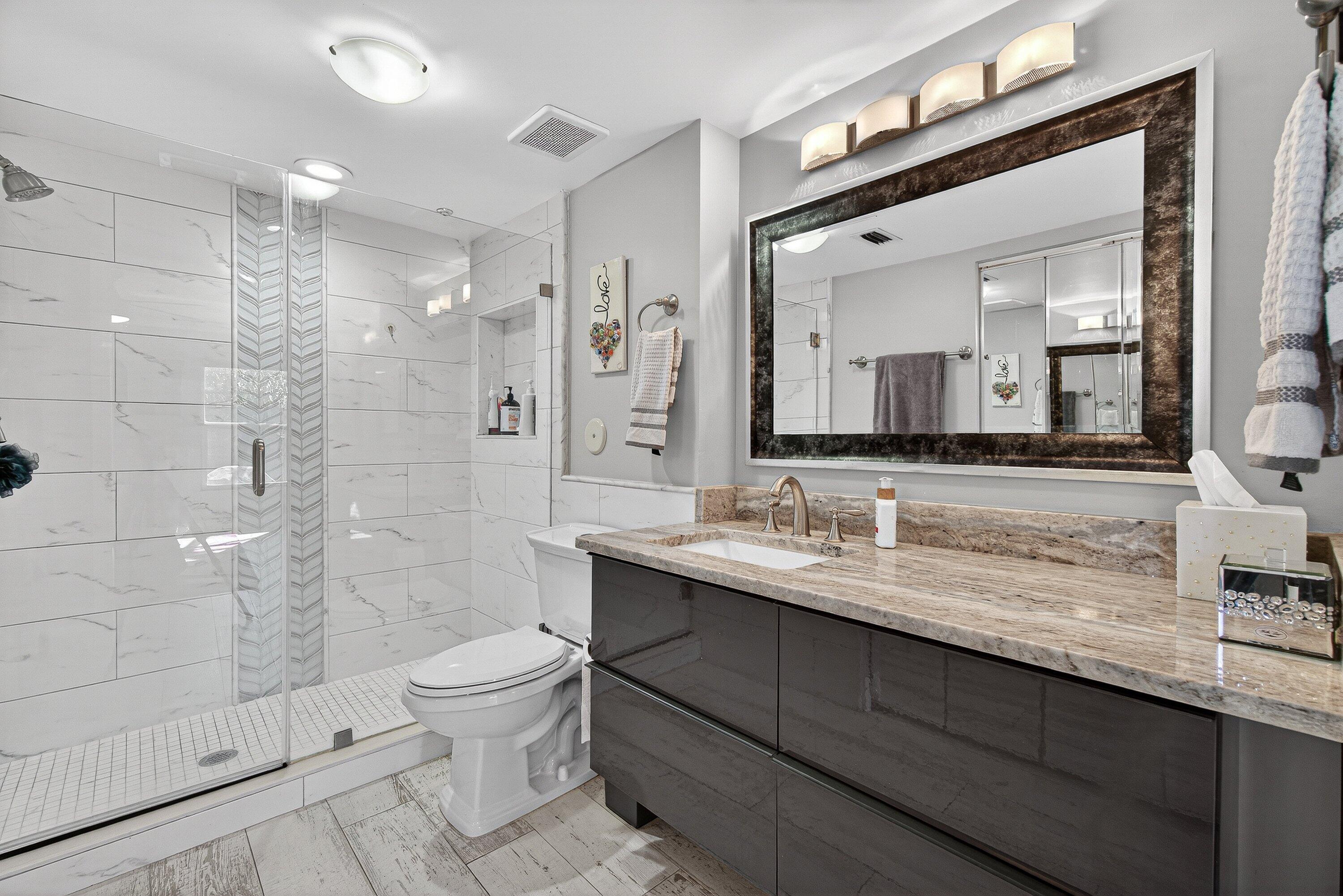 9200 Fairbanks Lane, Unit 1 Boca Raton, FL 33496 - Photo 24 of 32 026-9200FairbanksLane-1-BocaRaton-FL-334