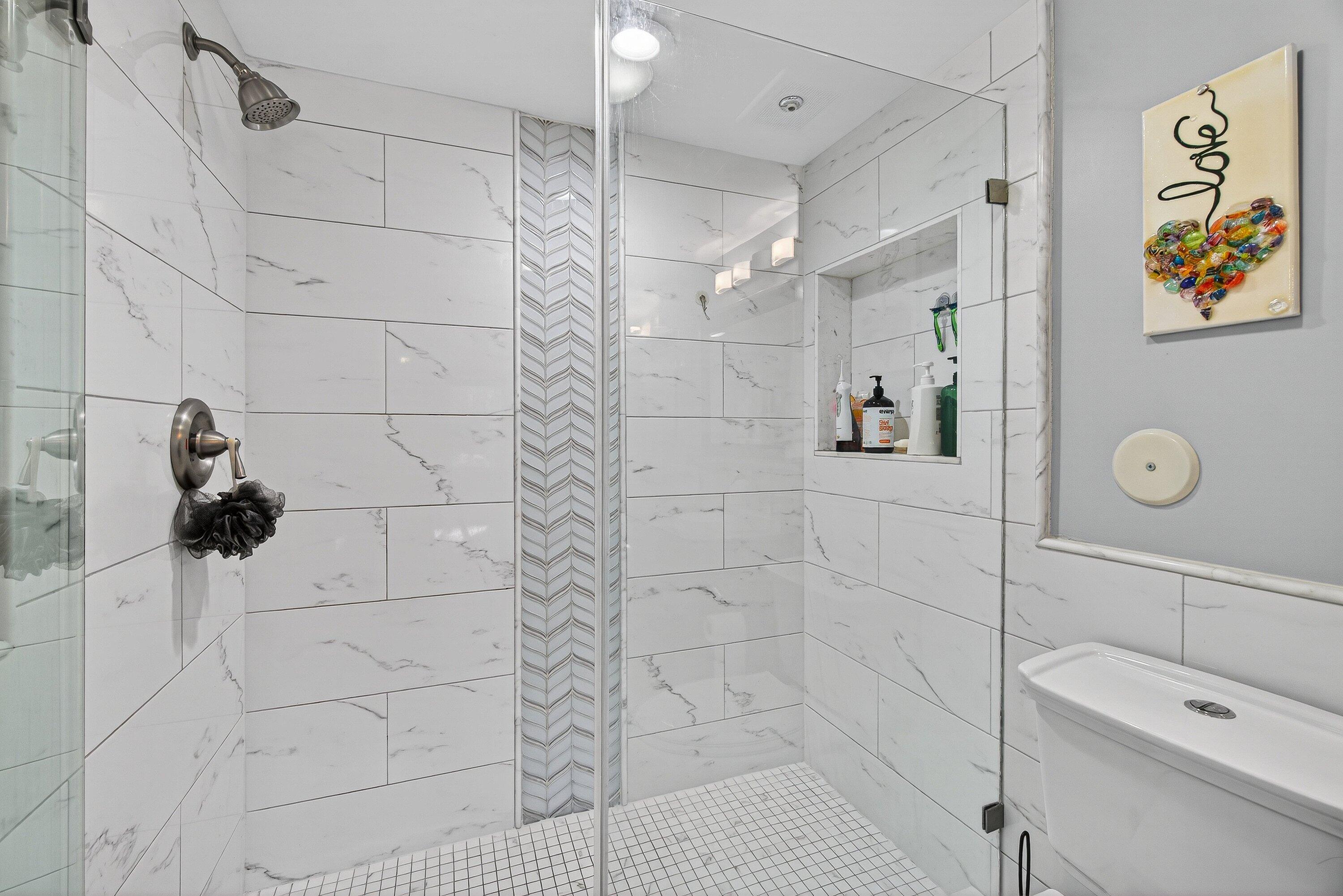 9200 Fairbanks Lane, Unit 1 Boca Raton, FL 33496 - Photo 25 of 32 027-9200FairbanksLane-1-BocaRaton-FL-334