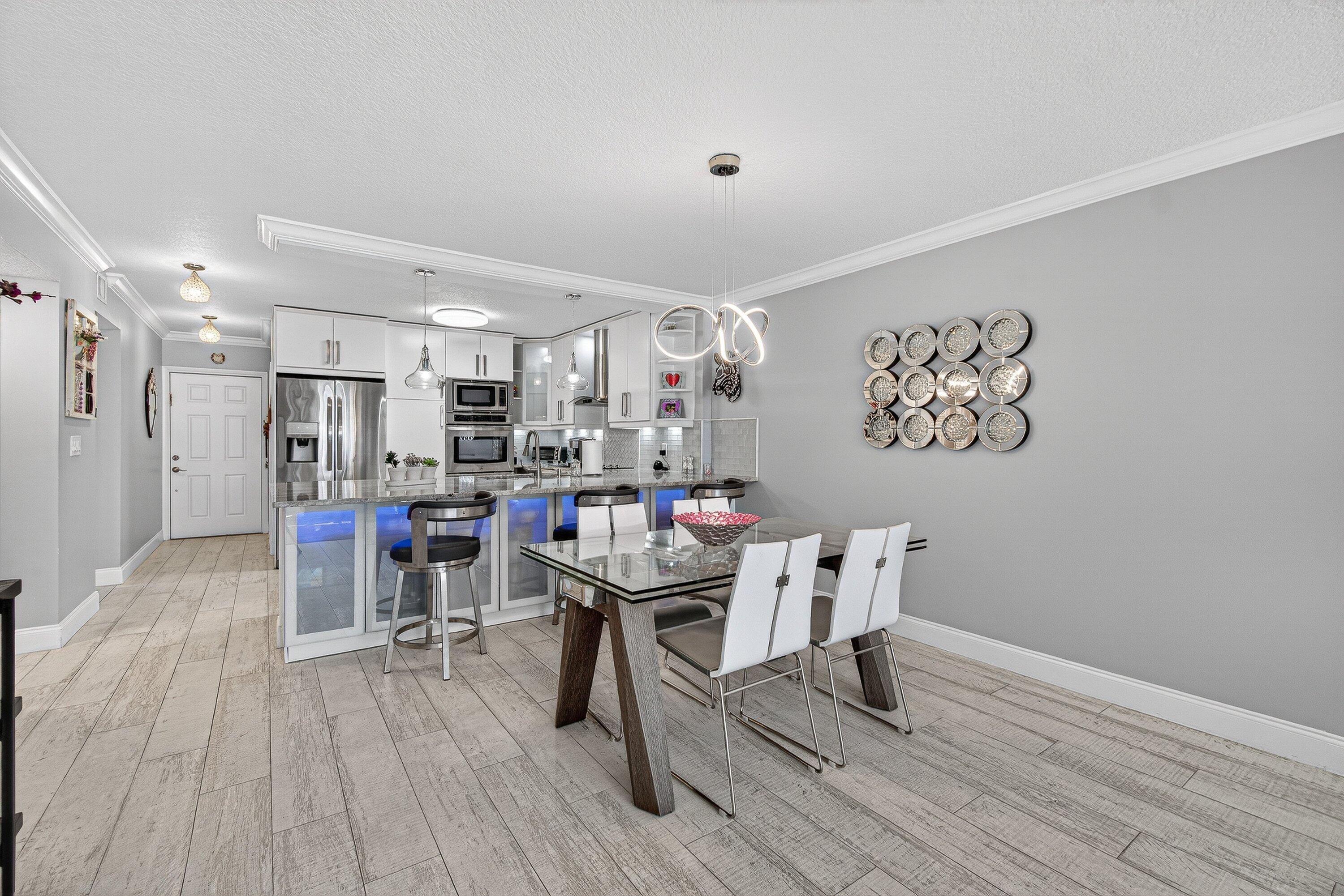 9200 Fairbanks Lane, Unit 1 Boca Raton, FL 33496 - Photo 10 of 32 012-9200FairbanksLane-1-BocaRaton-FL-334