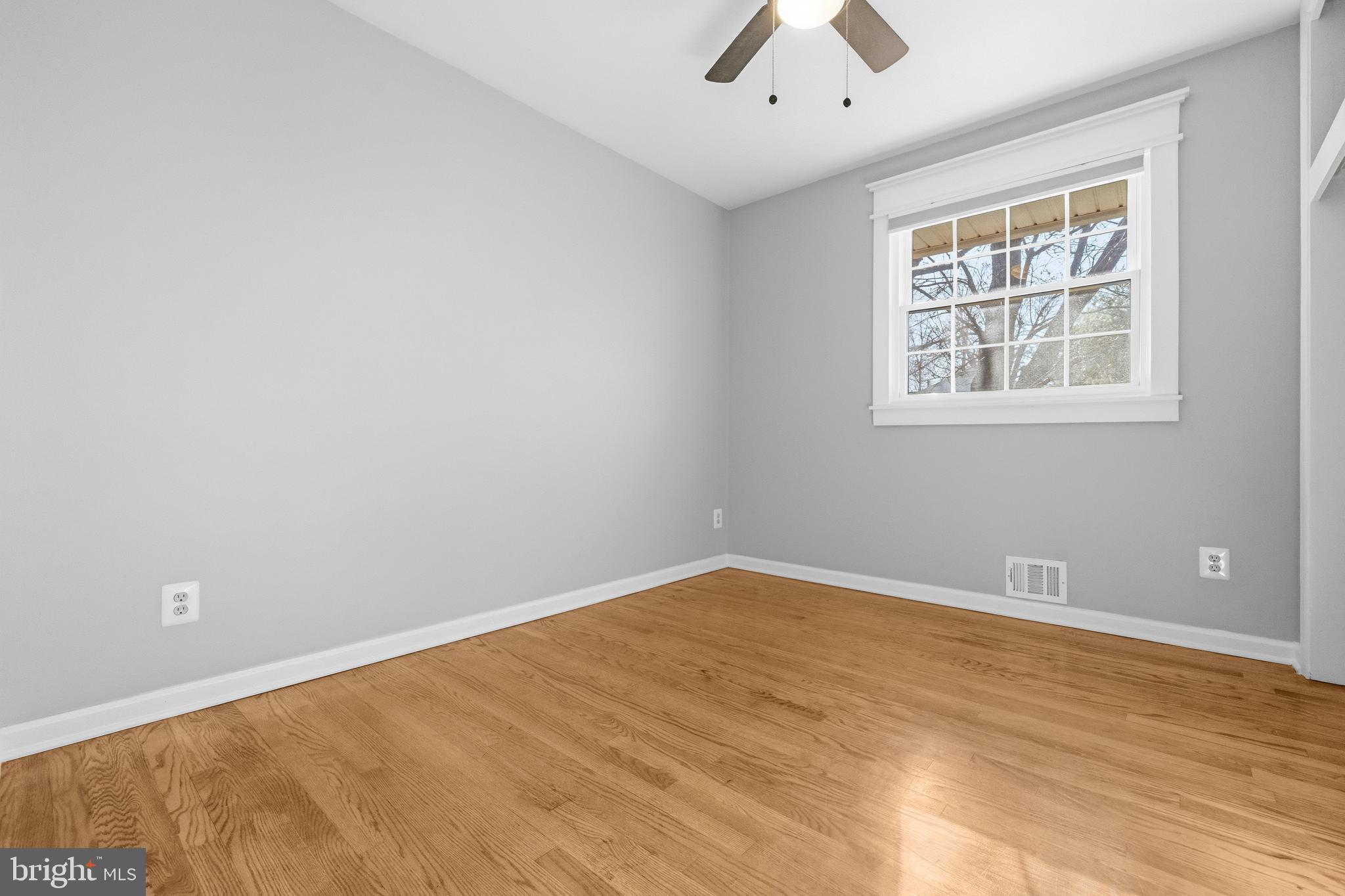5404 Nutting Drive Springfield, VA 22151 - Photo 15 of 42