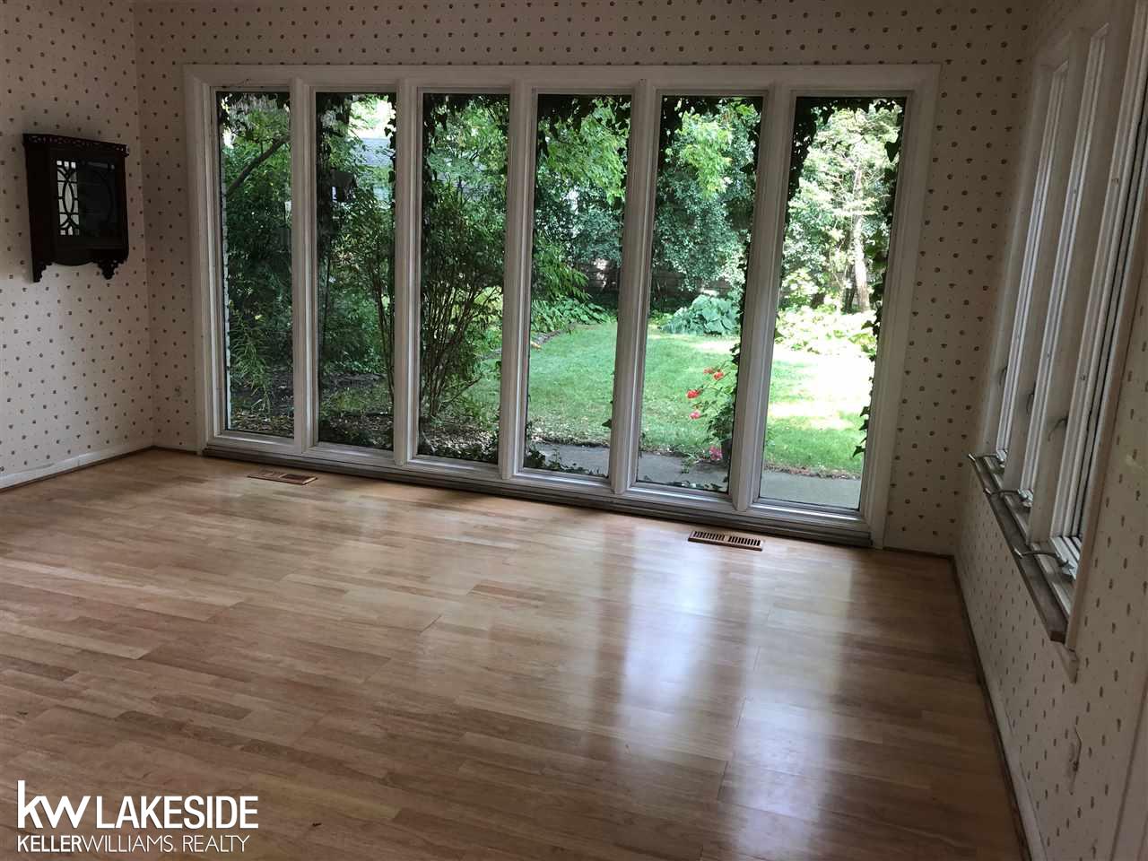 170 Moross Road Grosse Pointe, MI 48236 - Photo 14 of 30 31394030-13.JPG