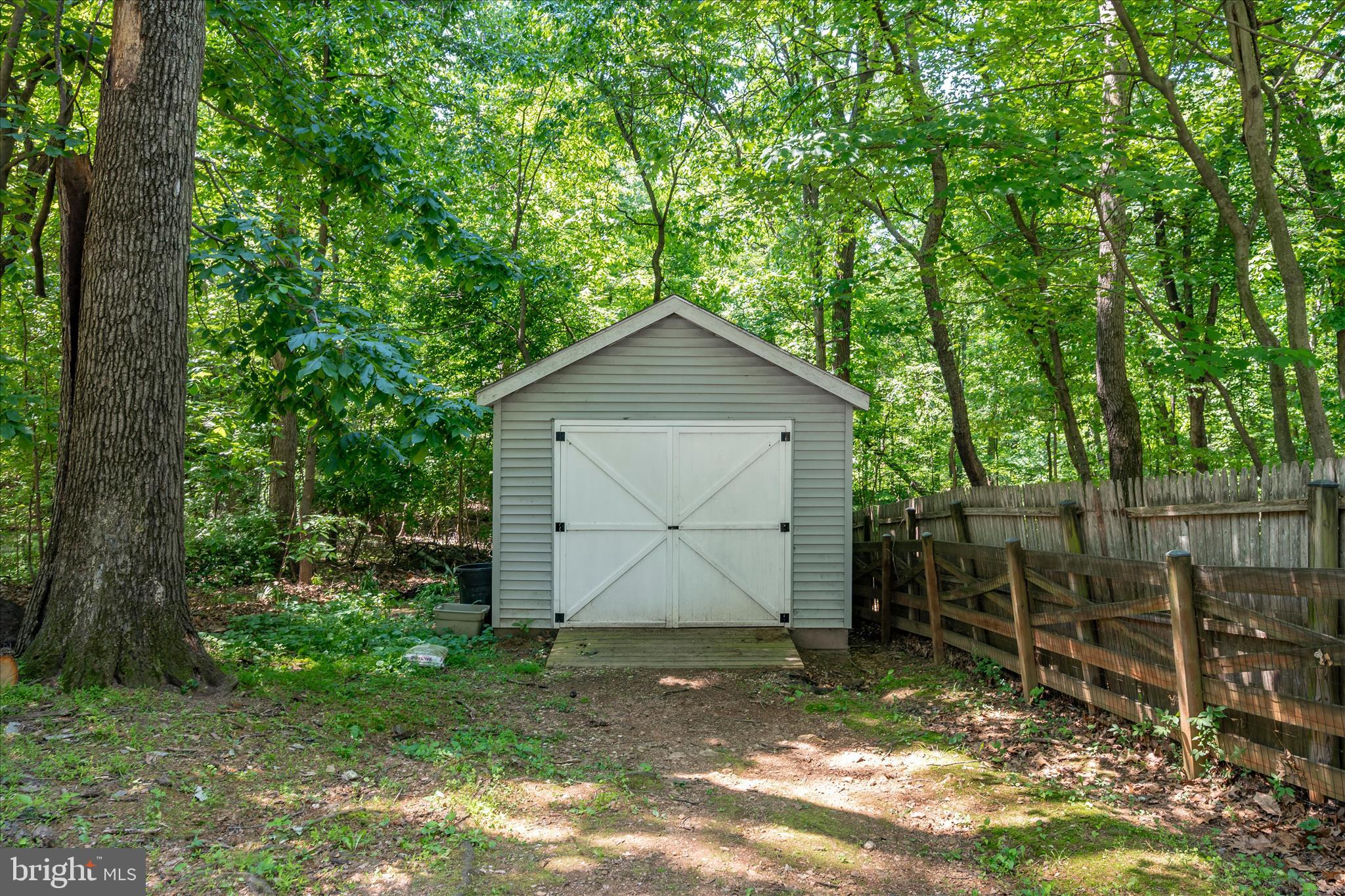 13457 Old Annapolis Road Mount Airy, MD 21771 - Photo 75 of 82 Exterior Back