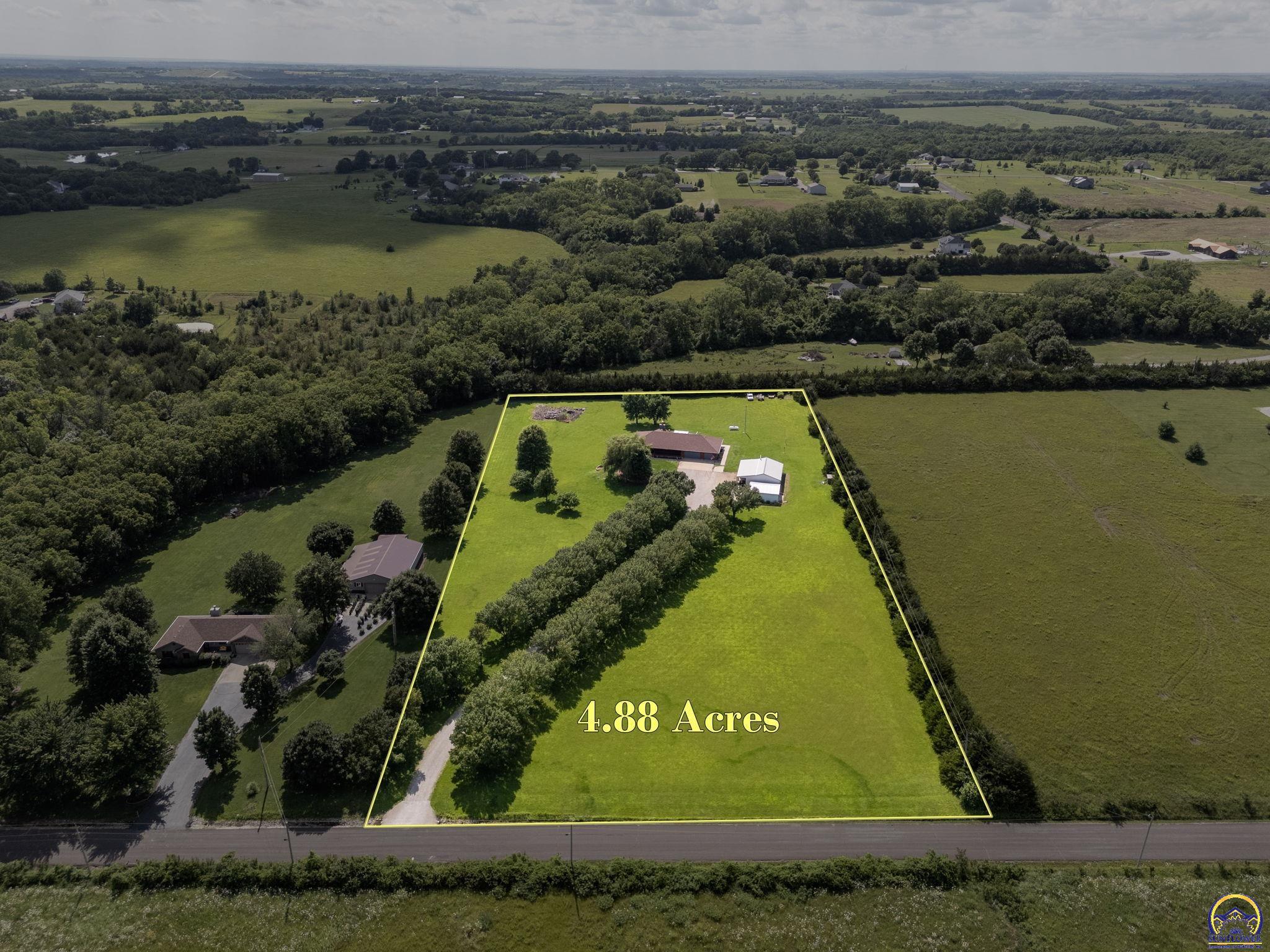 8425 Northeast Marple Road Topeka, KS 66617 - Photo 2 of 46