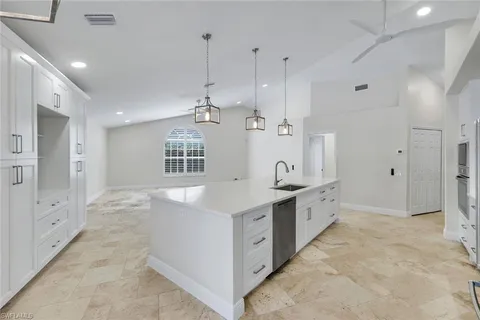 $1,800,000 | 235 Silverado Drive, Naples, FL 34119