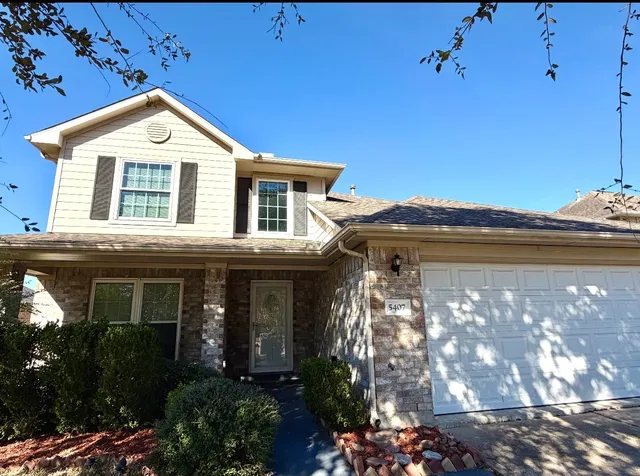 $2,300 | 5407 Caprock Drive, Pearland, TX 77584