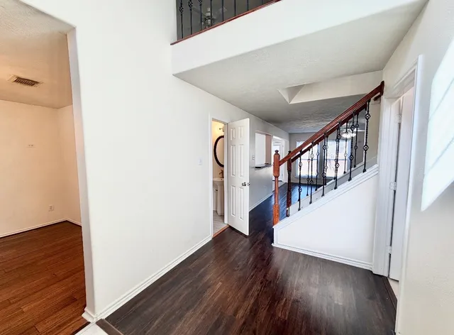 $2,300 | 5407 Caprock Drive, Pearland, TX 77584